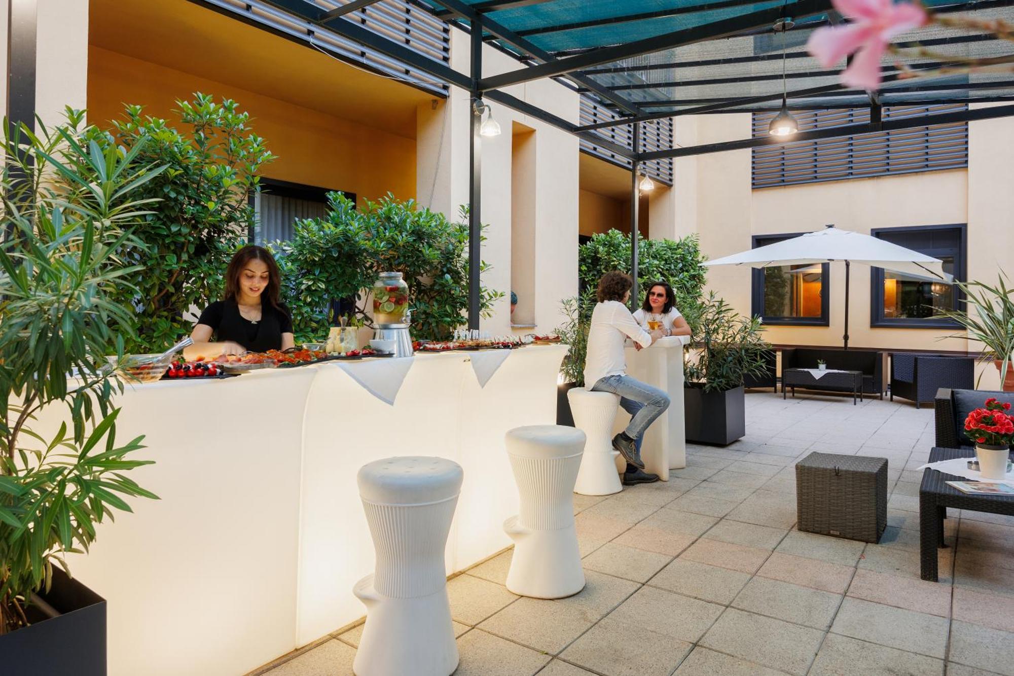 Ih Hotels Milano Gioia Ngoại thất bức ảnh